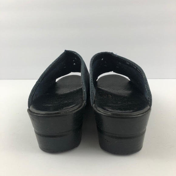 Dansko Shoes Womens 39 Blue Suede Perforated Slip on Open Toe Mules - Picture 3 of 12